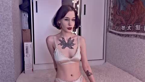 mistress Bastet and  mintcola online show from 11-11-25, 05:57