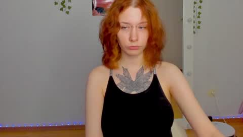 Snapshot of frau_basted chatting on 06-10-26, 11:20 mistress Bastet and mintcola online show from 06-10-26, 11:20