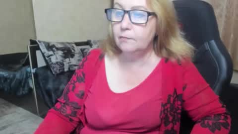 FrauMartha online show from 10-31-25, 10:38