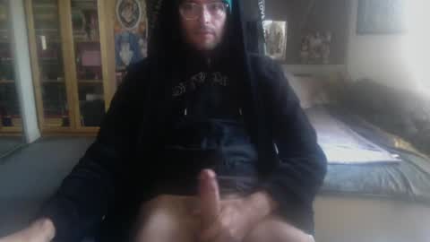 Snapshot of frbdycltr chatting on 12-10-24, 03:33 Free Body Culture 3 online show from 12-10-24, 03:33