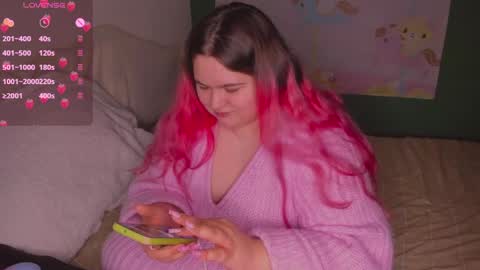 Snapshot of freakcute_friends chatting on 03-05-25, 06:12 Alice online show from 03-05-25, 06:12