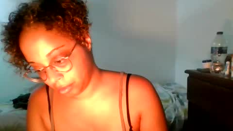 Snapshot of freakjawn1992 chatting on 05-17-26, 02:20 FreakJawn online show from 05-17-26, 02:20