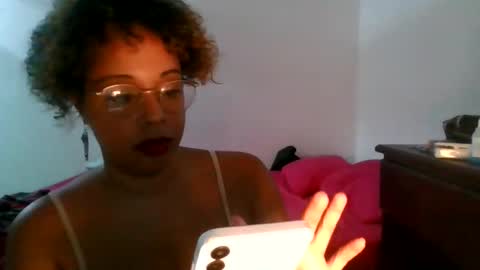 Snapshot of freakjawn1992 chatting on 06-05-26, 02:07 FreakJawn online show from 06-05-26, 02:07
