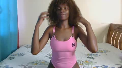 Nessa-Independent model online show from 02-05-25, 10:30
