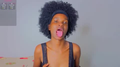 Nessa-Independent model online show from 11-17-25, 06:14