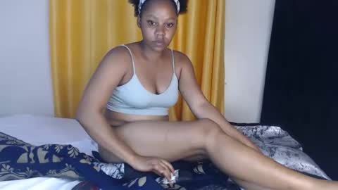 freakyLucy online show from 04-29-26, 02:21