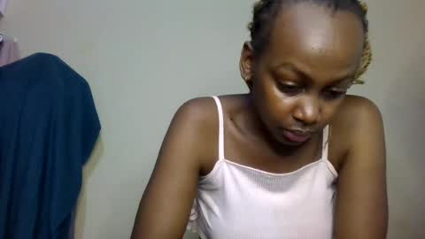 freaky_beauty online show from 07-31-26, 04:50