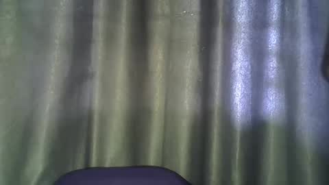 Snapshot of freaky_brula chatting on 04-27-26, 11:08 freaky brula online show from 04-27-26, 11:08