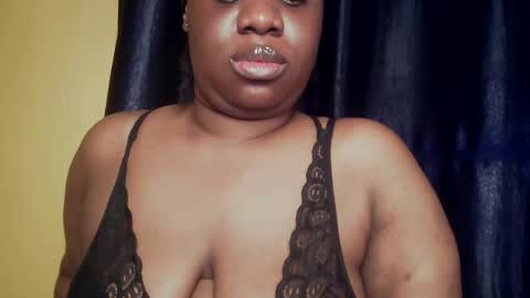 Snapshot of freaky_slut5 chatting on 05-23-26, 04:50 freaky slut5 online show from 05-23-26, 04:50