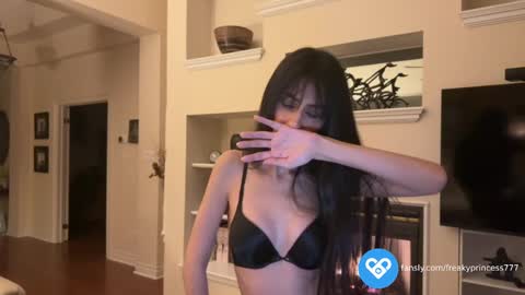 princess online show from 12-16-24, 06:10