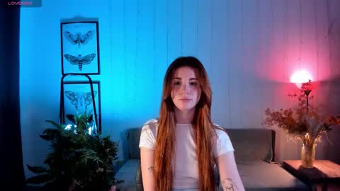 Diyana online show from 10-14-25, 05:03