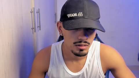 Snapshot of fredd_ss chatting on 04-19-26, 10:56 valeria online show from 04-19-26, 10:56