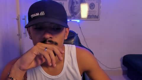 Snapshot of fredd_ss chatting on 05-05-26, 09:12 valeria online show from 05-05-26, 09:12