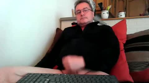 freddy9509 online show from 06-11-26, 04:05