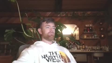 Freddy online show from 01-14-25, 04:04