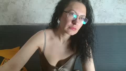 frederica_ online show from 05-27-26, 08:22