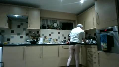 Snapshot of fredlittledick4 chatting on 12-30-24, 08:25 Keith online show from 12-30-24, 08:25