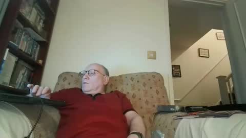 Snapshot of fredlittledick4 chatting on 02-15-26, 07:05 Keith online show from 02-15-26, 07:05