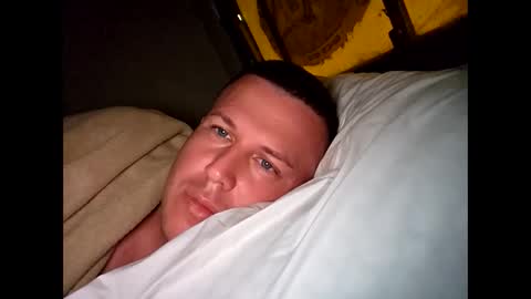 Snapshot of fredwilliam26 chatting on 10-19-25, 12:50 fredwilliam26 online show from 10-19-25, 12:50