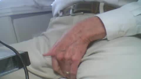 Snapshot of freeballerbrian chatting on 09-09-25, 06:07 Free BallerBrian online show from 09-09-25, 06:07