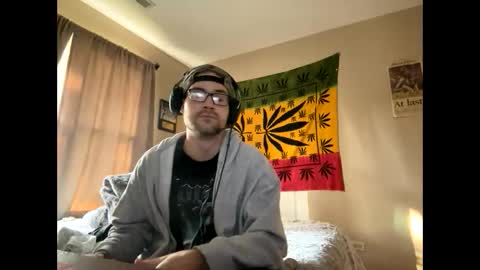 Snapshot of freezeskiii chatting on 10-31-25, 02:51 freezeskiii online show from 10-31-25, 02:51