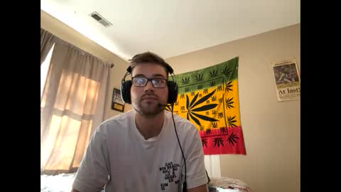 Snapshot of freezeskiii chatting on 11-03-25, 04:30 freezeskiii online show from 11-03-25, 04:30