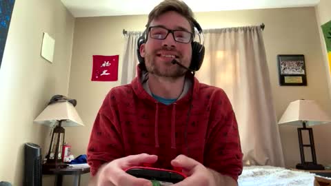 Snapshot of freezeskiii chatting on 12-04-25, 07:22 freezeskiii online show from 12-04-25, 07:22