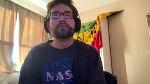 Snapshot of freezeskiii chatting on 01-19-26, 03:16 freezeskiii online show from 01-19-26, 03:16