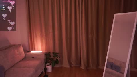 Emmy online show from 03-12-25, 03:40