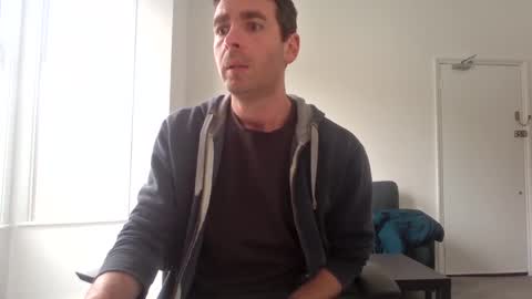 Snapshot of frenchbdmaninlondon chatting on 05-07-26, 12:32 Horny Paul online show from 05-07-26, 12:32