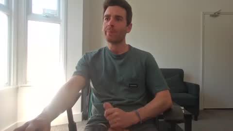 Snapshot of frenchbdmaninlondon chatting on 05-22-26, 03:06 Horny Paul online show from 05-22-26, 03:06