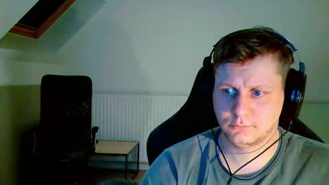 French fries online show from 11-19-25, 05:24