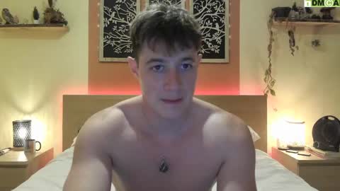 French Horny Bibs online show from 02-21-25, 09:00