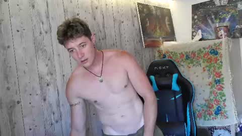 French Horny Bibs online show from 07-11-26, 01:14
