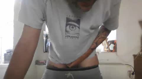 Snapshot of frenchpapalover chatting on 05-09-26, 06:51 frenchpapalover online show from 05-09-26, 06:51