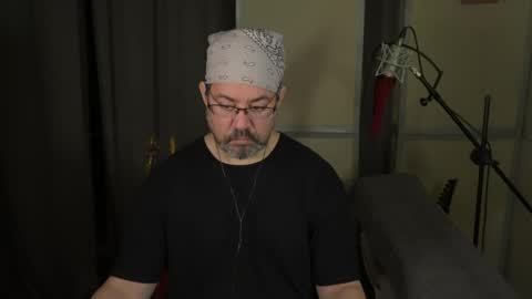 freqmoar online show from 05-05-26, 09:39