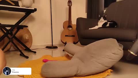 Vale online show from 03-04-25, 02:06