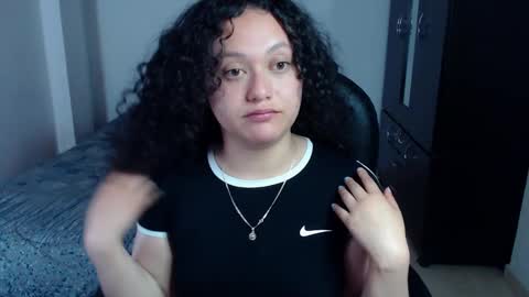 Snapshot of freud_x_louise1 chatting on 12-04-24, 05:38 Louise  online show from 12-04-24, 05:38