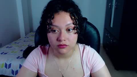 Snapshot of freud_x_louise1 chatting on 01-12-25, 03:07 Louise  online show from 01-12-25, 03:07