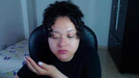 Snapshot of freud_x_louise1 chatting on 01-15-25, 07:05 Louise  online show from 01-15-25, 07:05