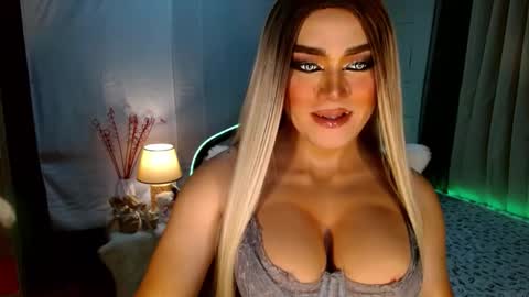 Miss Frea  online show from 10-14-25, 01:17