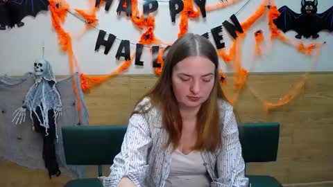 FreyaDak online show from 11-06-25, 06:31