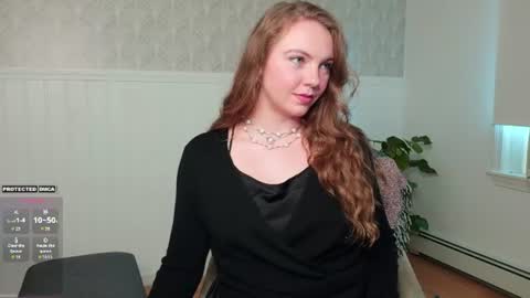 Snapshot of freyafux chatting on 07-25-26, 10:18 Miss Freya online show from 07-25-26, 10:18