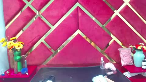 freyja_naugthy online show from 03-12-25, 07:38