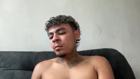 freyva_ online show from 12-02-25, 06:58