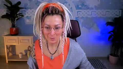 Frida Tander online show from 02-03-26, 05:05