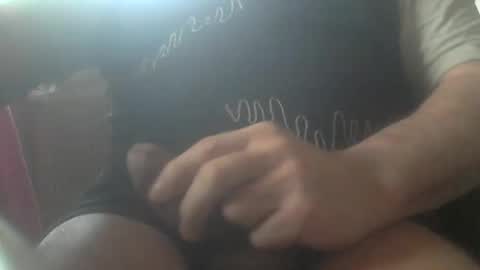 Snapshot of fridolin32 chatting on 05-11-26, 08:31 fridolin32 online show from 05-11-26, 08:31