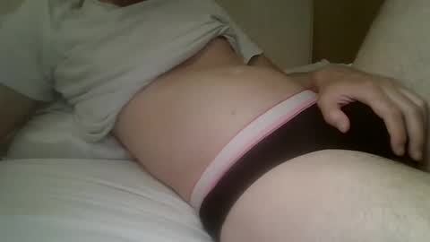 Snapshot of friendly_frank_18 chatting on 05-22-26, 08:36 friendly_frank_18 online show from 05-22-26, 08:36