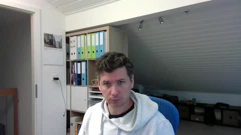 Francois online show from 10-22-25, 07:52