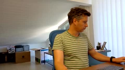 Francois online show from 07-28-26, 08:54